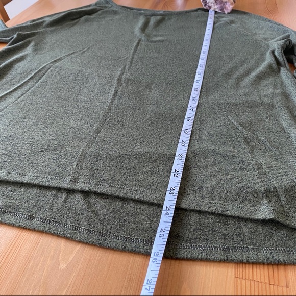 AEO Loose Fit Long Sleeve - Picture 4 of 7